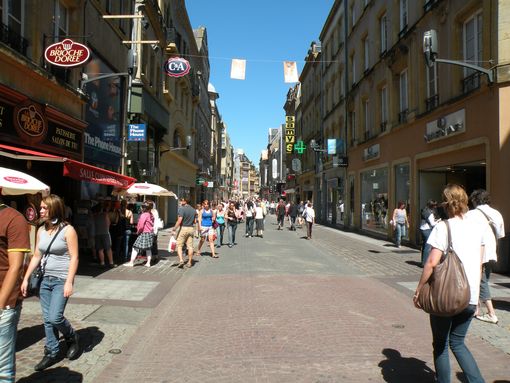  rue commerçante